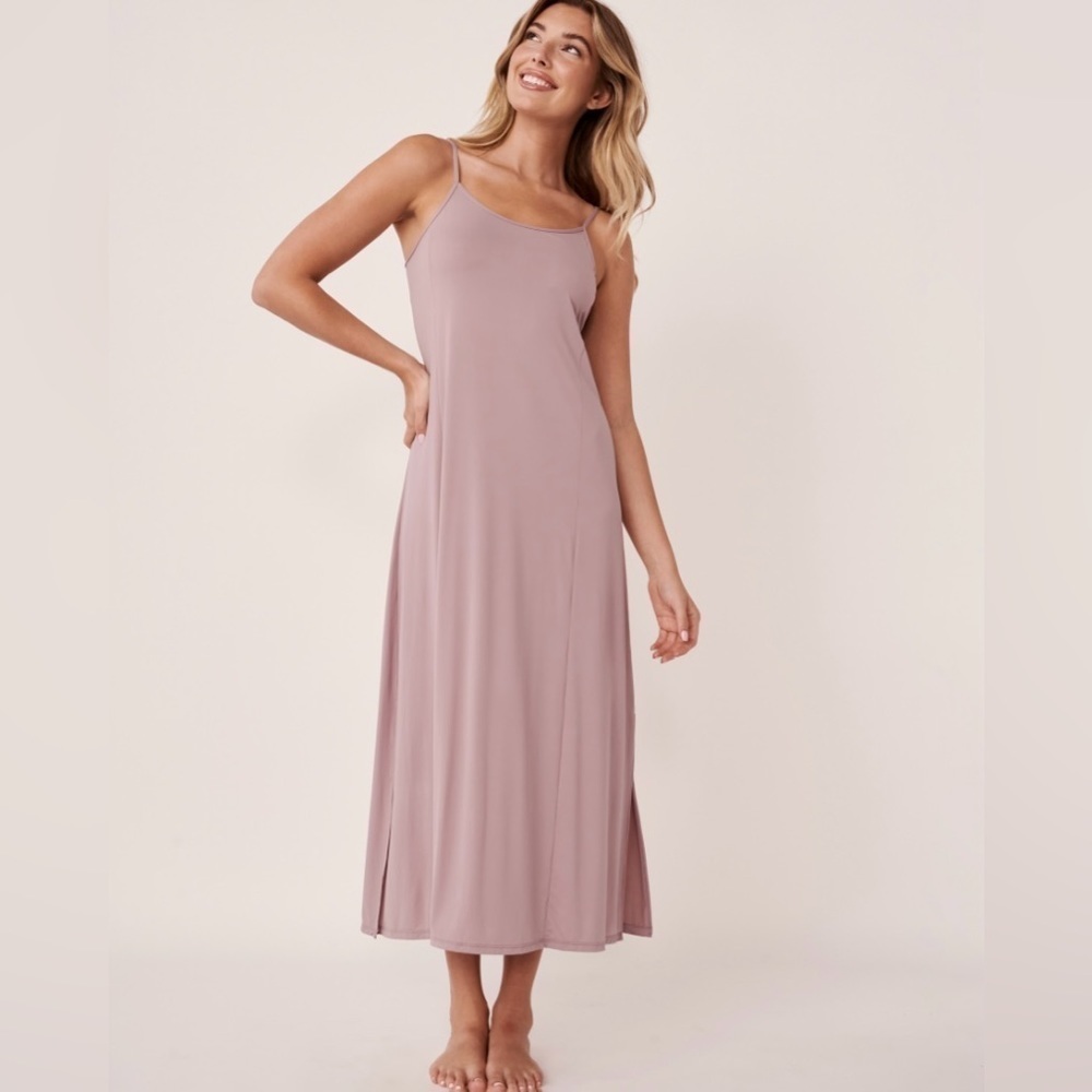 La Vie En Rose Mauve Maxi Slip Dress Nightgown with Built-In Bra Size L / Large
